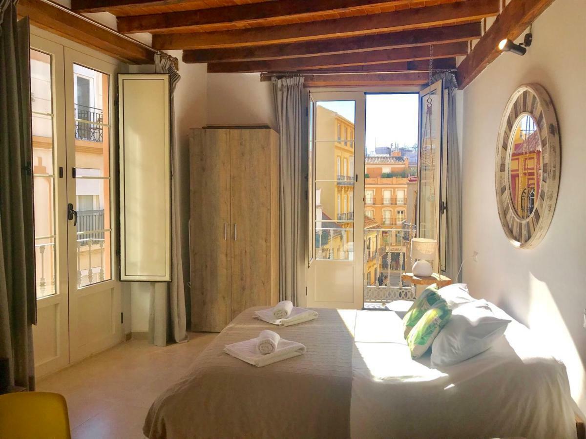 Homely Málaga Loft Gaona Centro Esterno foto